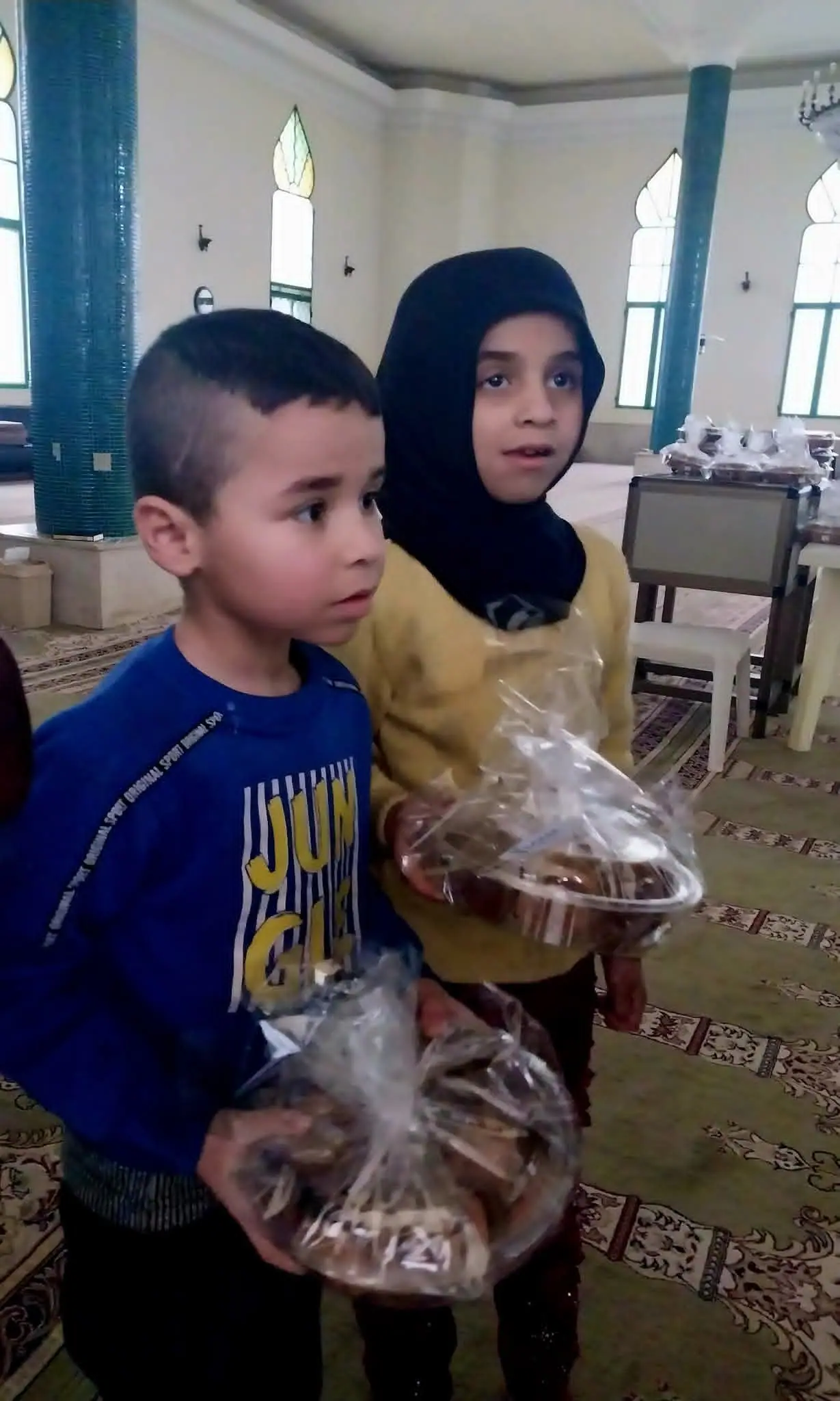 مبادرة خيرية بمناسبة عيد الفطر في جامع بحمدون المحطة وجامع بعلشميه – 29 آذار 2025